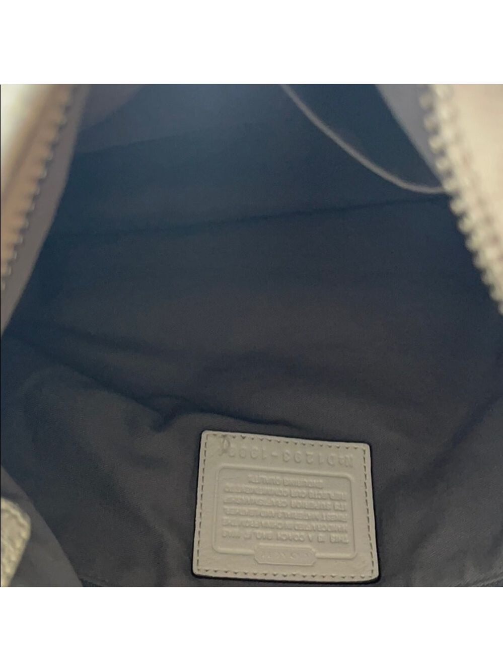 Coach bag. - Picture 3 of 6